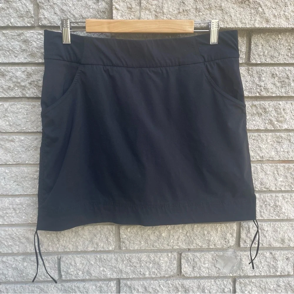 NWOT Columbia Women's Anytime Casual Skort Black Size Large Athleisure
